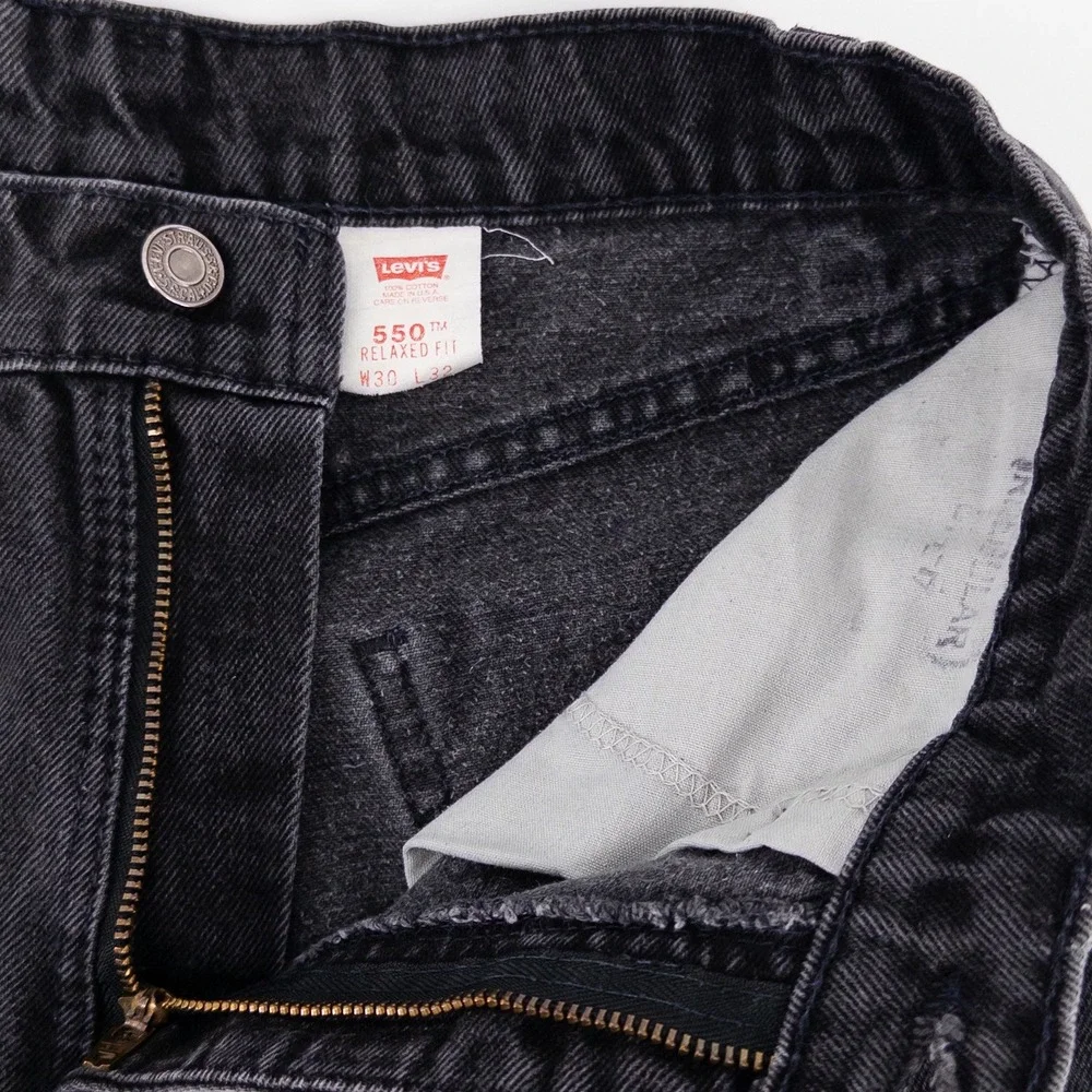 Levis note orange